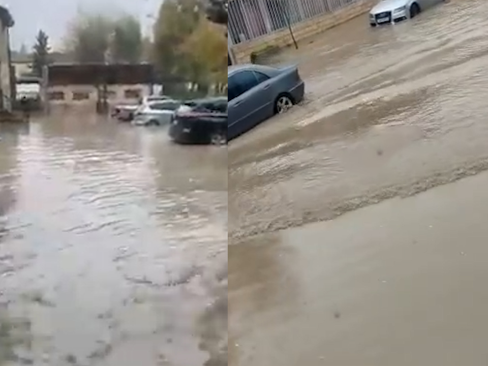 بالفيديو.. شوارع الجامعة الأردنية تتحوّل إلى بحيرات